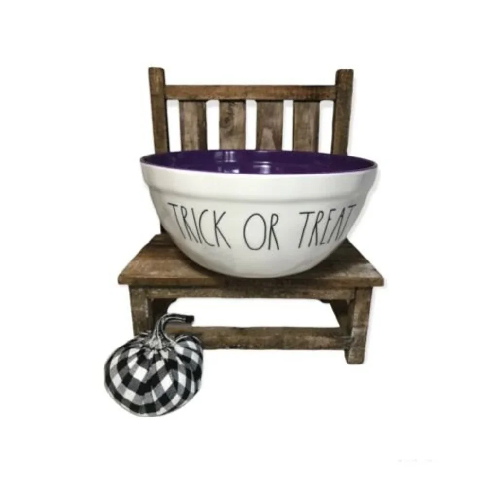 New Rae Dunn TRICK OR TREAT Melamine Mixing Bowl w/ Purple Interior Small Flaw